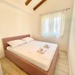 Maja Apartman