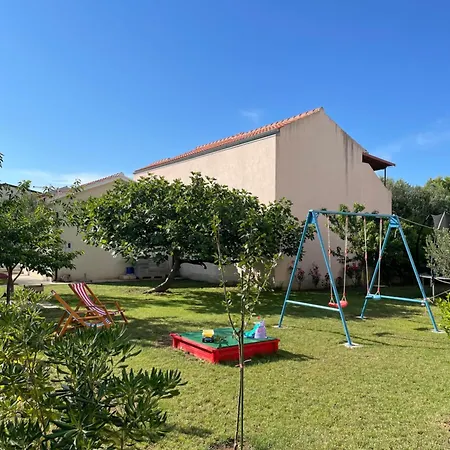 Apartmán Maja Betina (Sibenik-Knin)